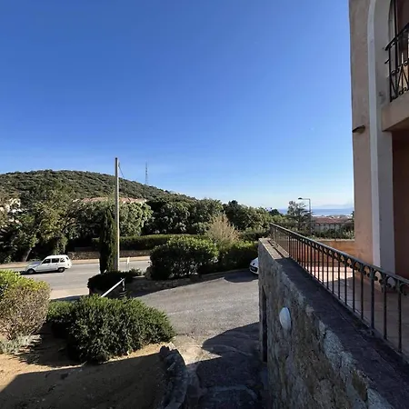 Avec Terrasse, 2 Chambres, Parking Prive, A 2km De La Plage - L'ile-rousse - Fr-1-63-359 Apartmán LʼÎle-Rousse
